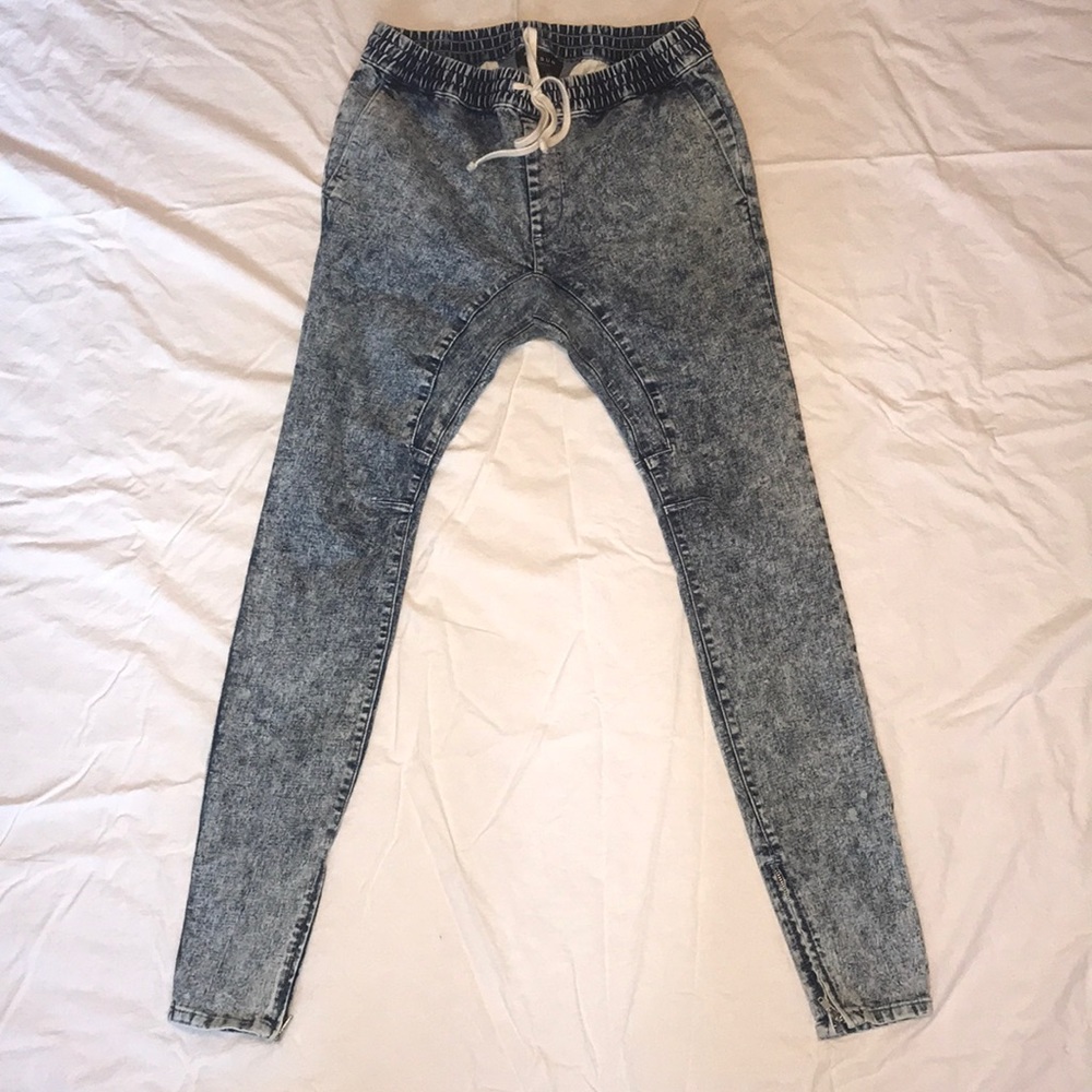 Pacsun stacking skinny joggers!